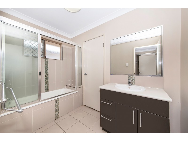 16 Eider Court, Condon QLD 4815