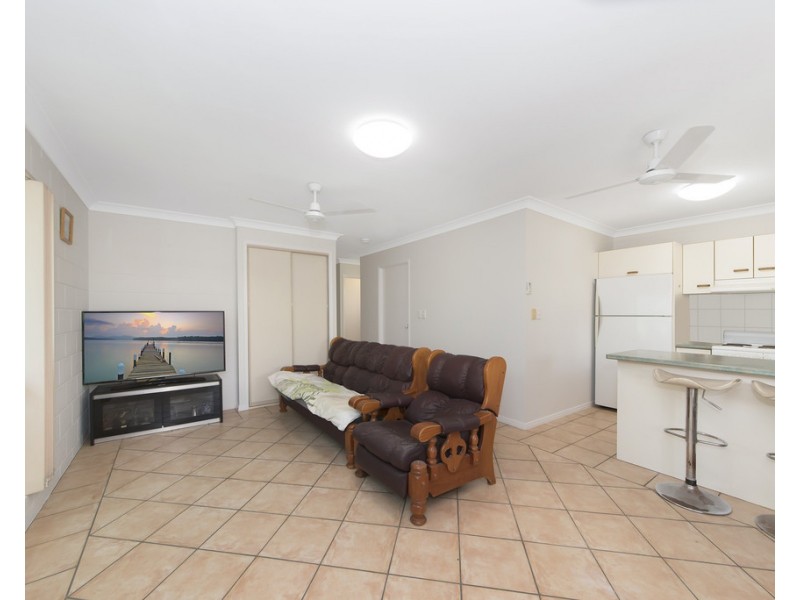 8 Firefly Court, Kirwan QLD 4817