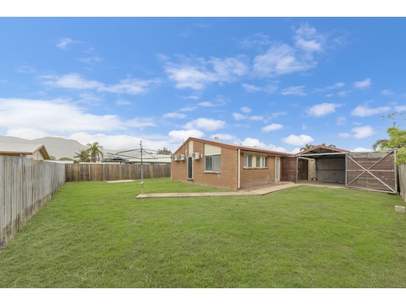3 Stephanie Street, Rasmussen QLD 4815