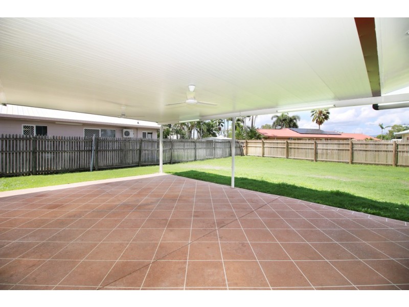 5 Sandstone Drive, Kirwan QLD 4817
