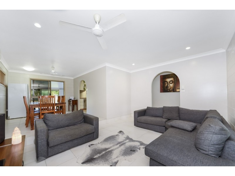 14 Landers Avenue, Rangewood QLD 4817