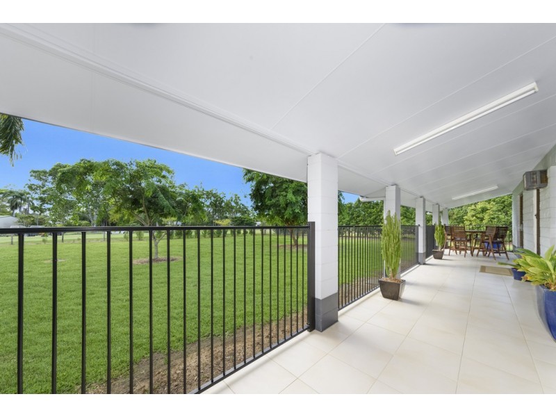 14 Landers Avenue, Rangewood QLD 4817