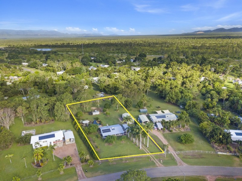 14 Landers Avenue, Rangewood QLD 4817