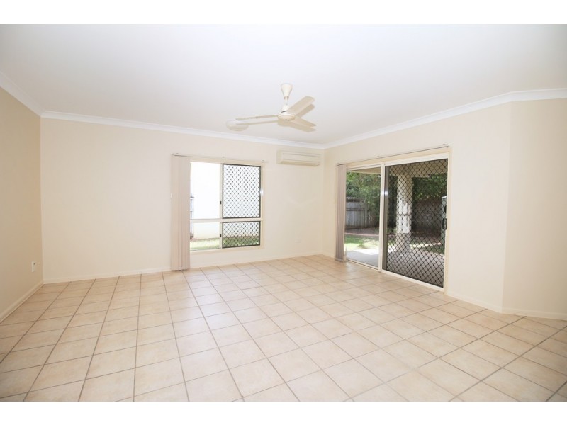 18 Scholars Place, Douglas QLD 4814