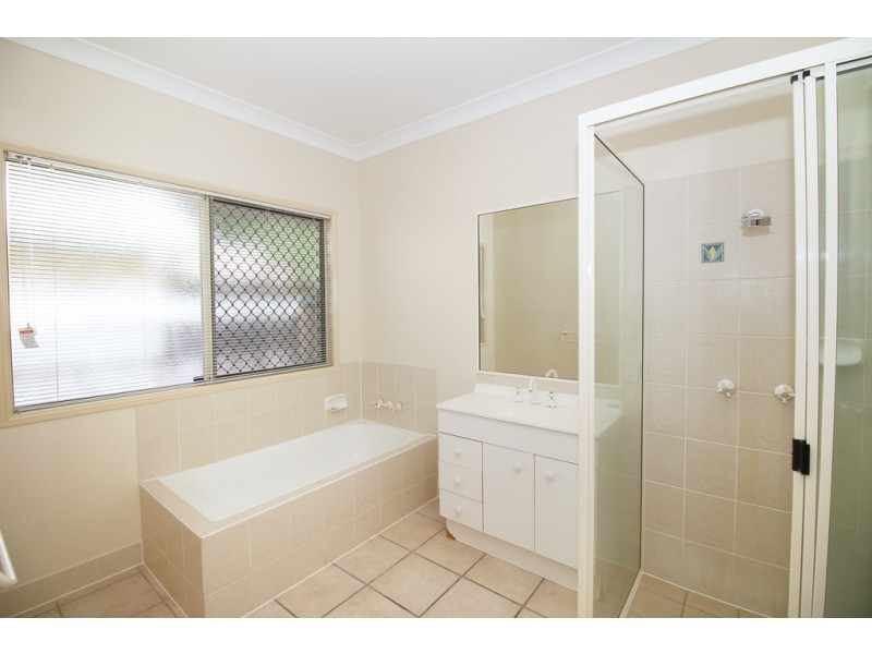 18 Scholars Place, Douglas QLD 4814