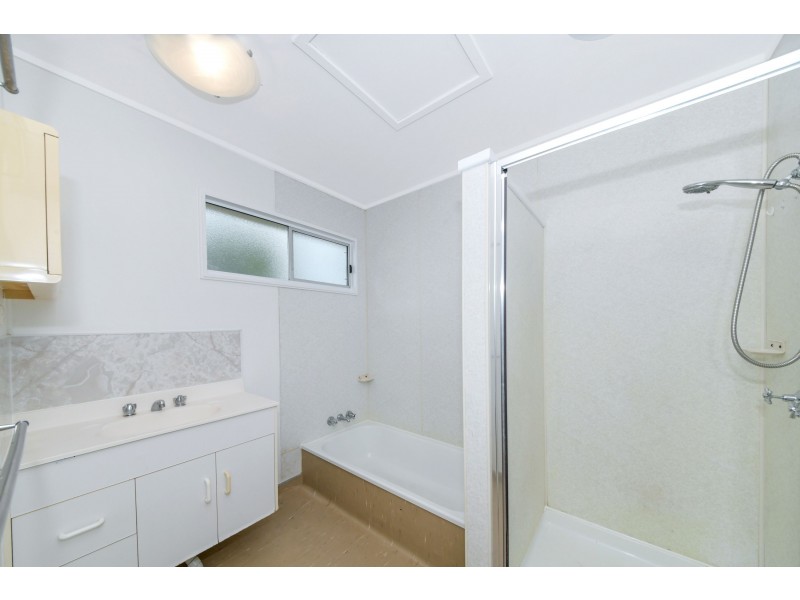 18 Starling Cres, Condon QLD 4815