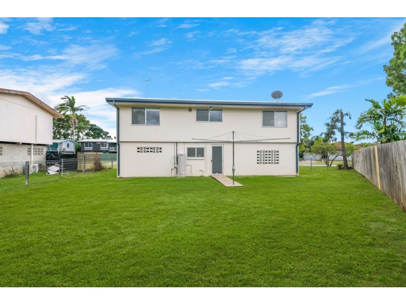 18 Starling Cres, Condon QLD 4815