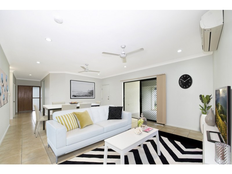 15 Franklin Drive, Mount Louisa QLD 4814