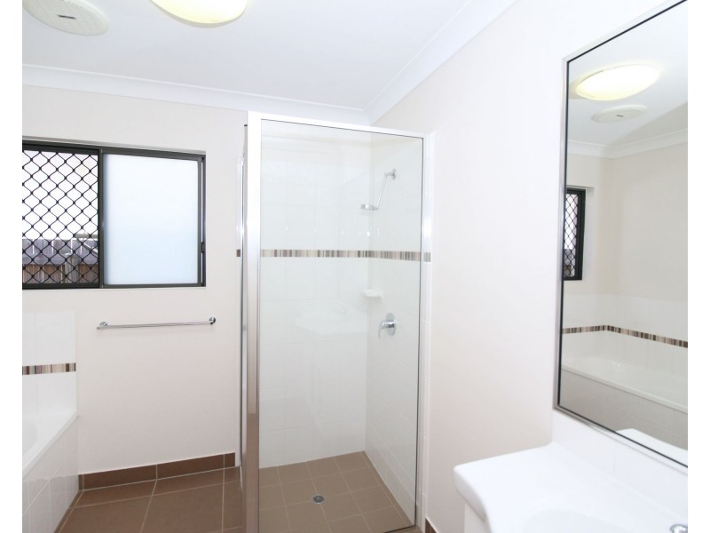 Bohle Plains QLD 4817