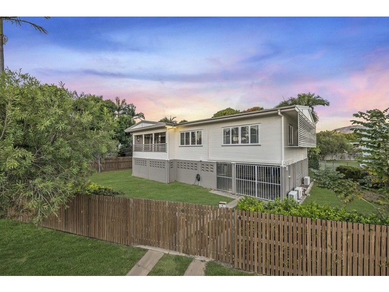 4 Choonda Street, Cranbrook QLD 4814