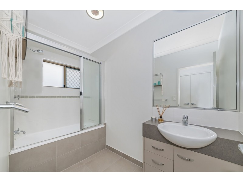 4 Darebin Pocket, Bohle Plains QLD 4817