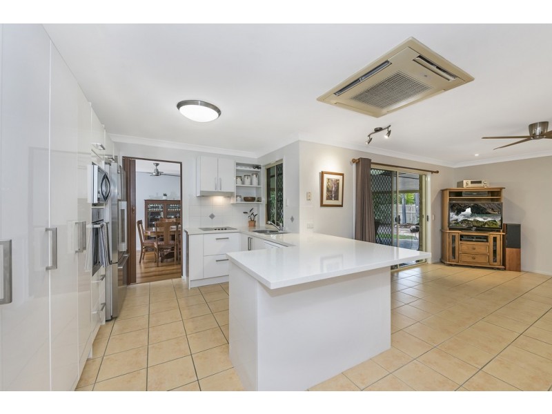 82 Sheperd Circuit, Kirwan QLD 4817