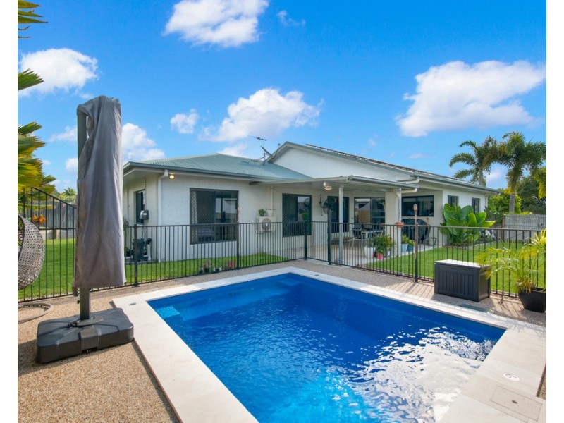 3 Bronte Court, Bushland Beach QLD 4818