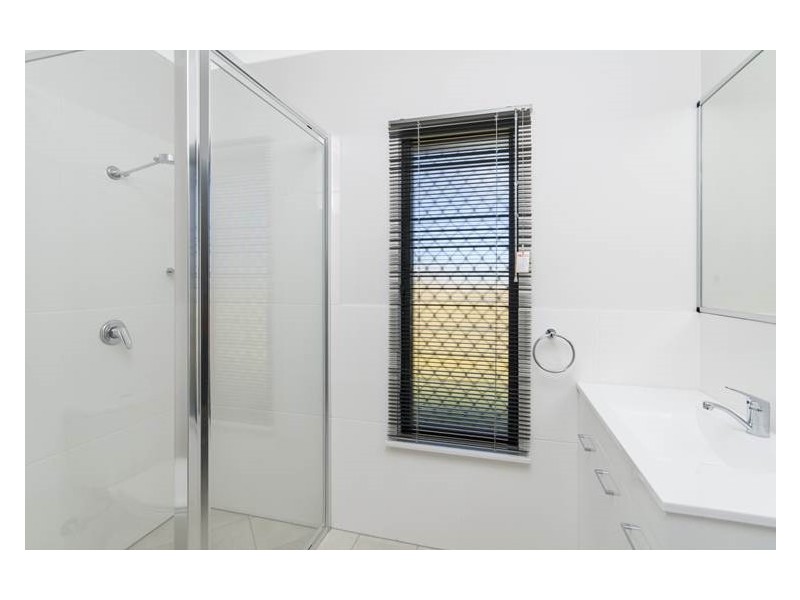 2 Sorghum, Rasmussen QLD 4815