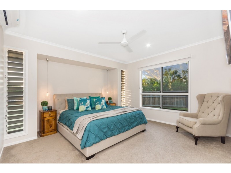 12 Fellowship Place, Rasmussen QLD 4815