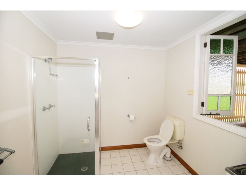 11 Park Lane, Hyde Park QLD 4812