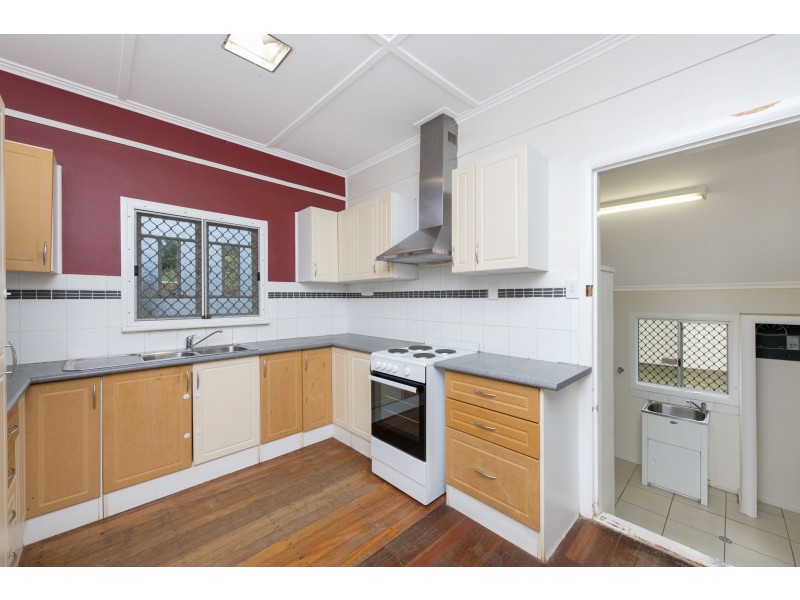 36 Illuta Street, Rasmussen QLD 4815