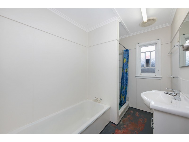 36 Illuta Street, Rasmussen QLD 4815