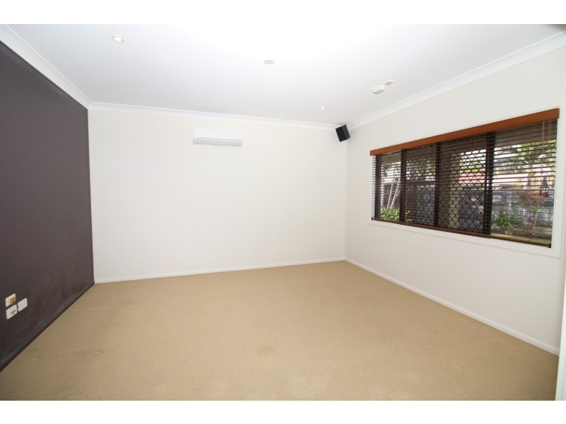 40 Overton Circuit, Kirwan QLD 4817