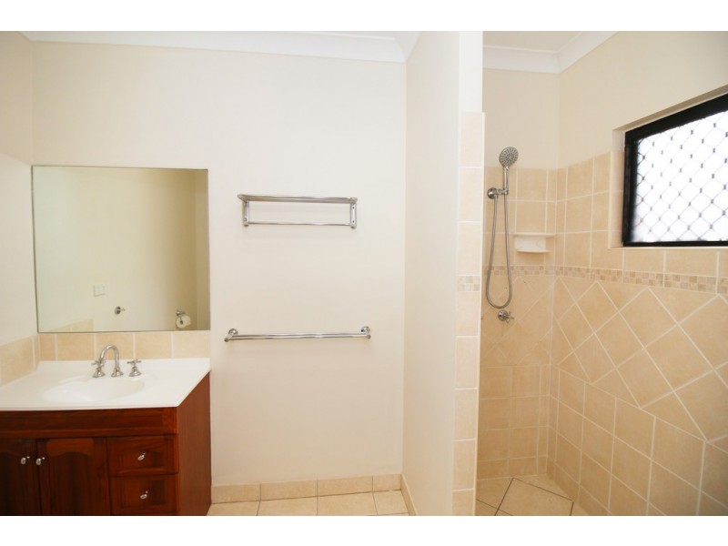 40 Overton Circuit, Kirwan QLD 4817