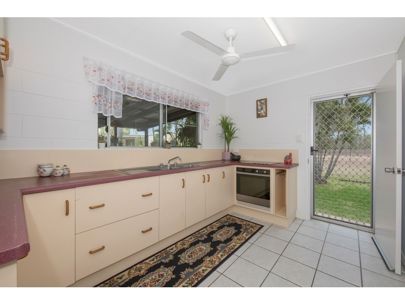 135 Haynes Road, Jensen QLD 4818