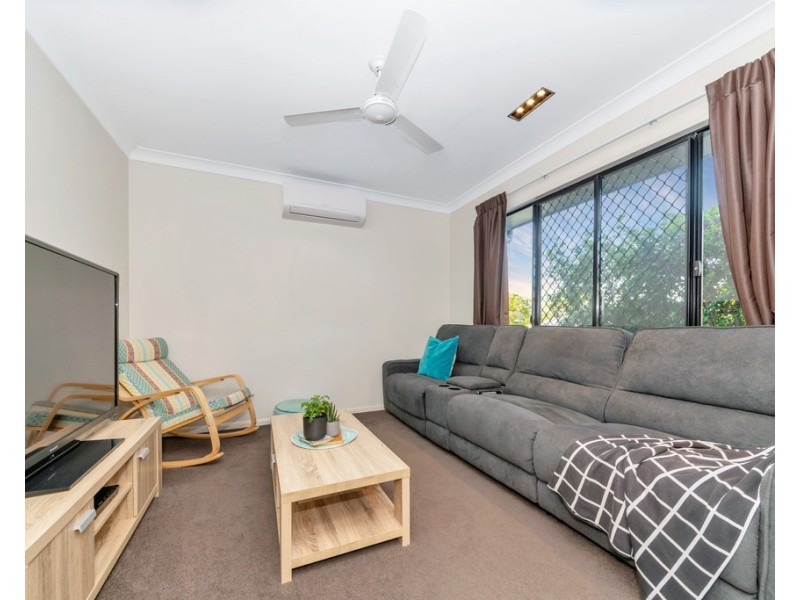 20 Yanooa Court, Bushland Beach QLD 4818