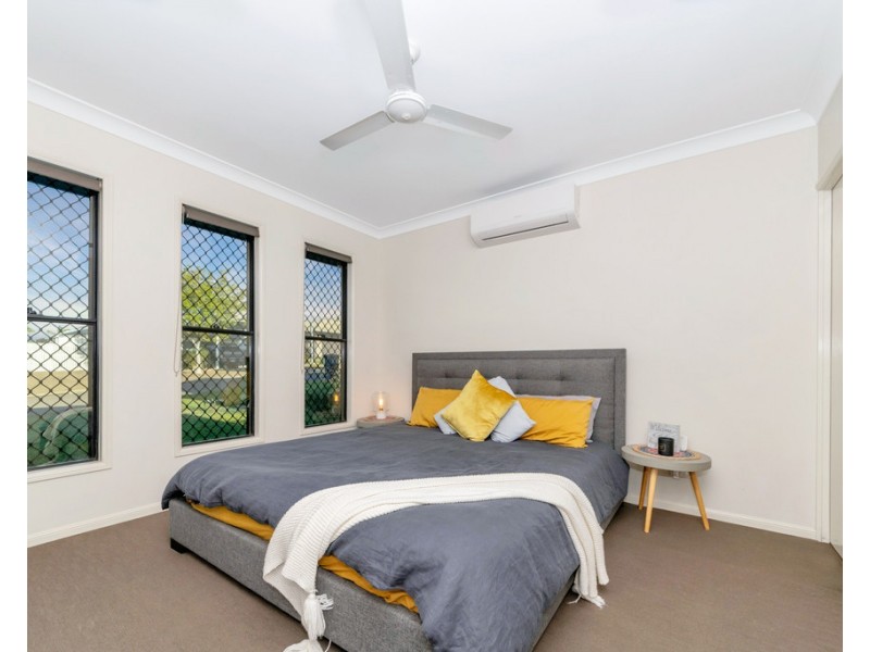 20 Yanooa Court, Bushland Beach QLD 4818