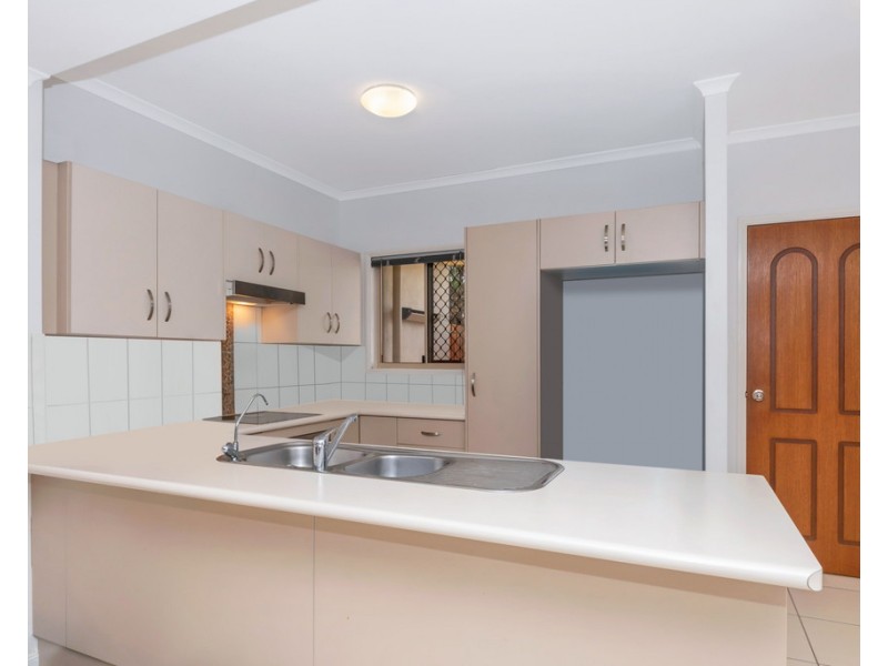 13 Montebello Circle, Kirwan QLD 4817