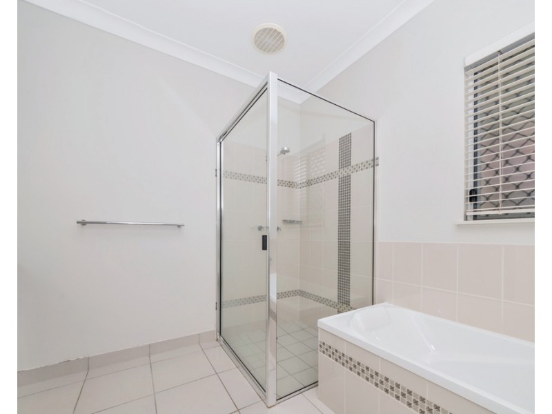 2 Woodhen Court, Bohle Plains QLD 4817