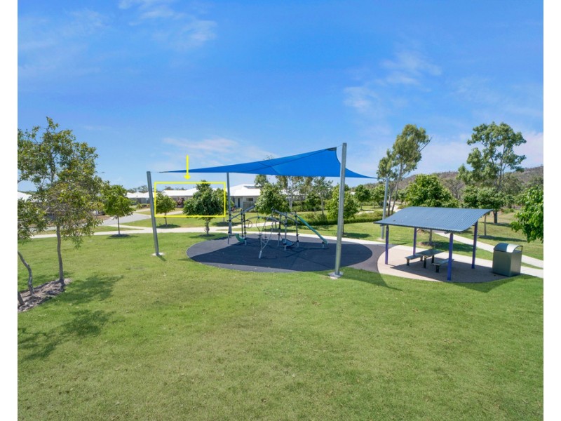 12 Stockton Elbow, Mount Louisa QLD 4814