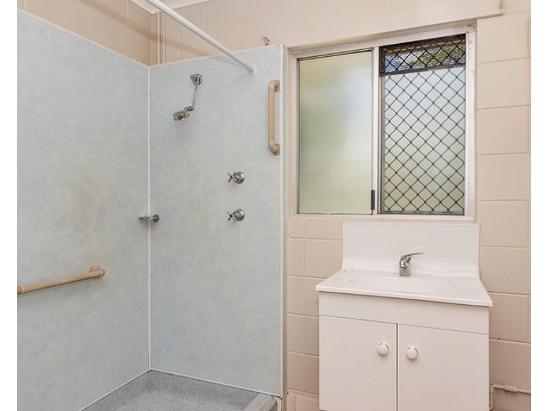 38 Kittyhawk Crescent, Kirwan QLD 4817