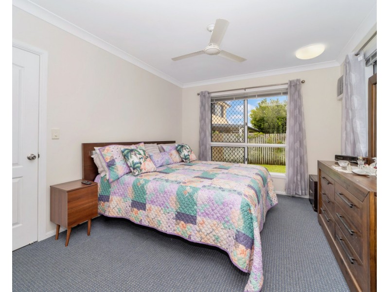 17 Blue Wren Drive, Kelso QLD 4815