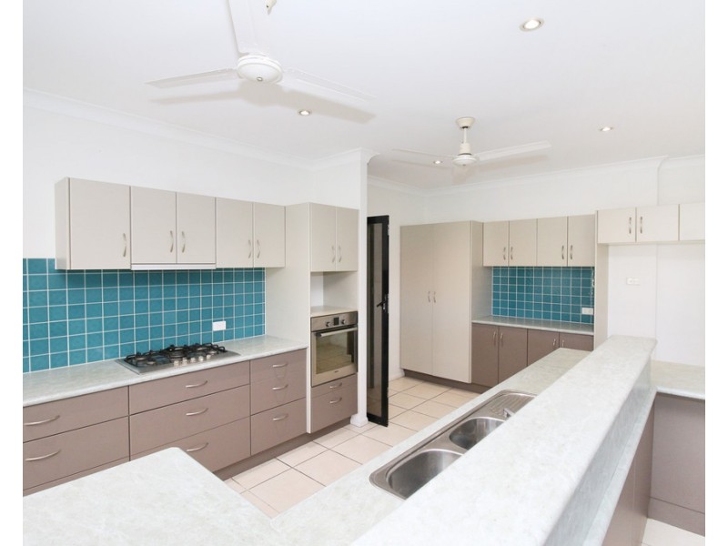 3 Chaimberlane Place, Kirwan QLD 4817