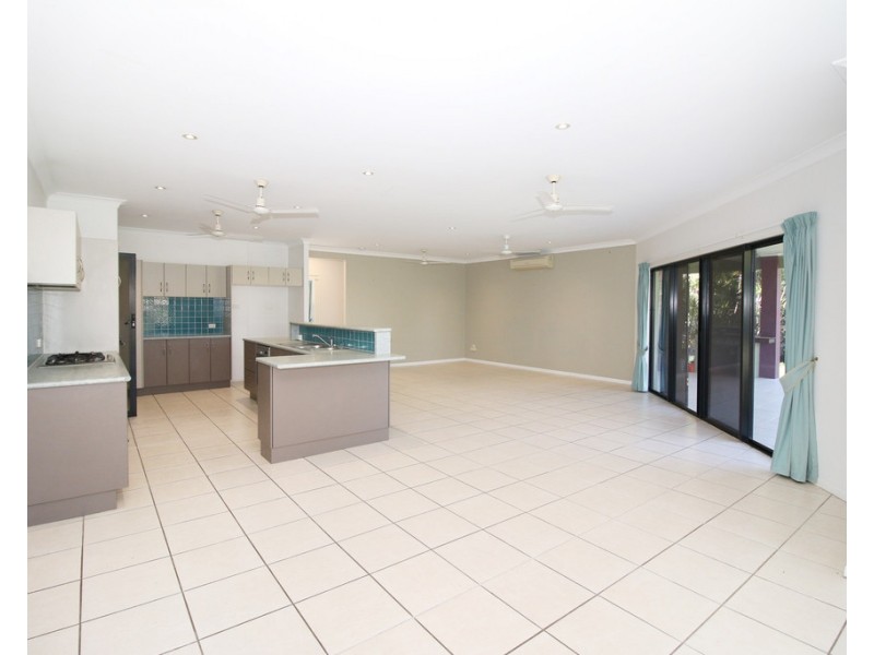 3 Chaimberlane Place, Kirwan QLD 4817