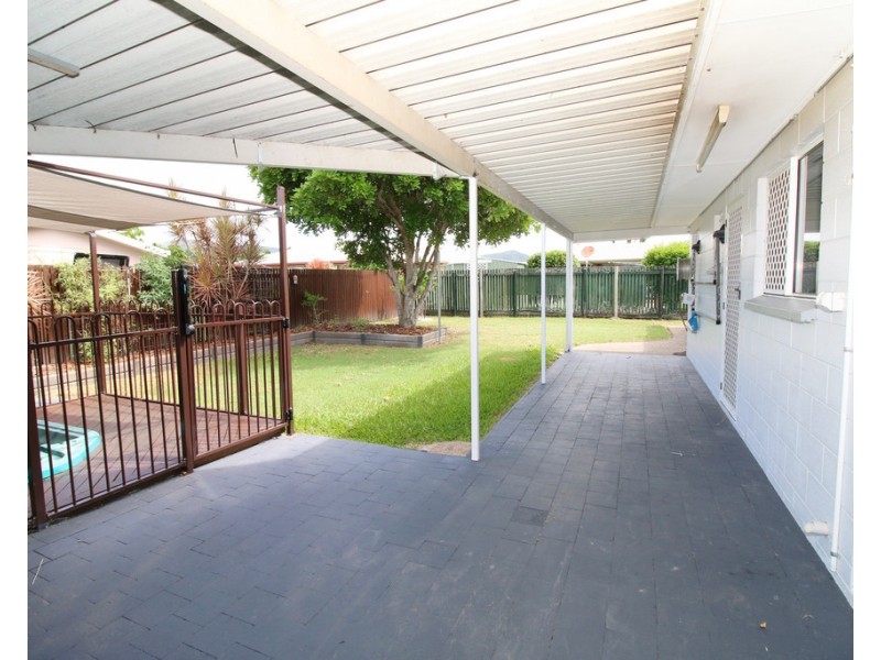 36 Bligh Street, Heatley QLD 4814