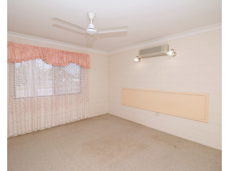 1 Wheeler Circuit, Kirwan QLD 4817