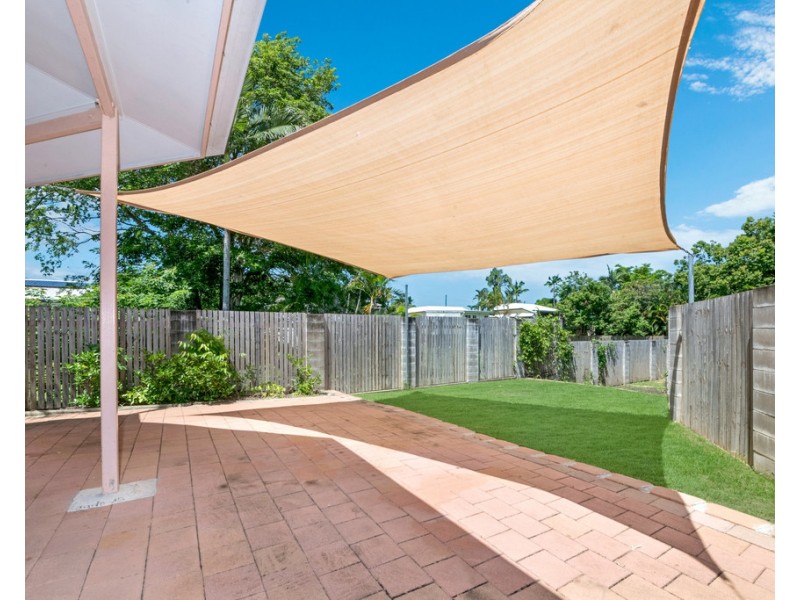 8/22 Marks Street, Hermit Park QLD 4812