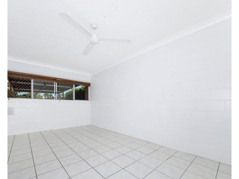 8/22 Marks Street, Hermit Park QLD 4812