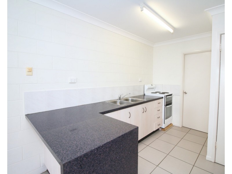 1/15 Carmody Street, Hermit Park QLD 4812