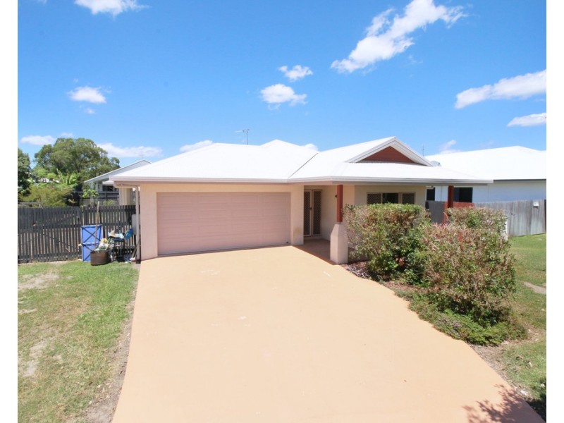 6 Ningaloo Crescent, Burdell QLD 4818