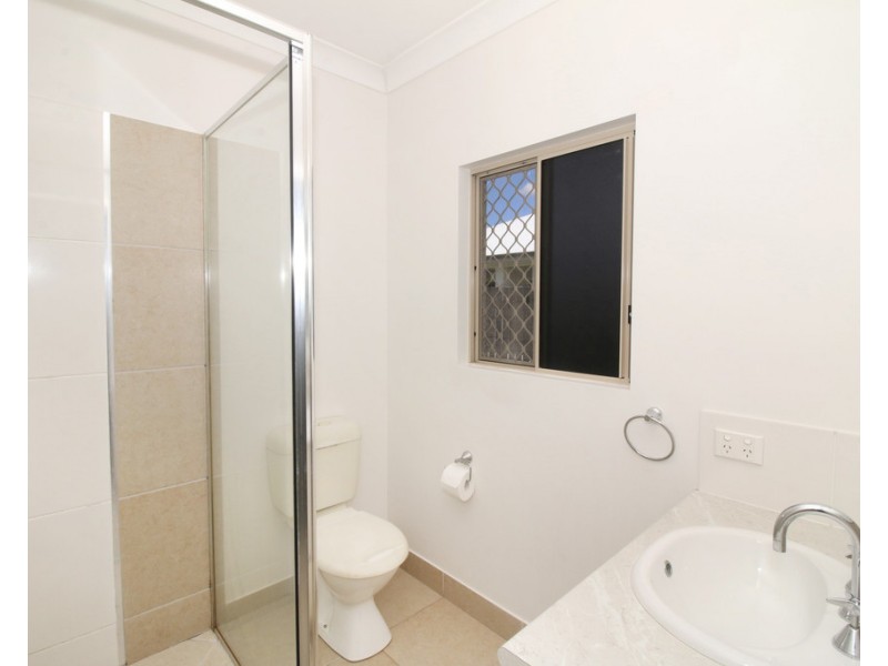 6 Ningaloo Crescent, Burdell QLD 4818