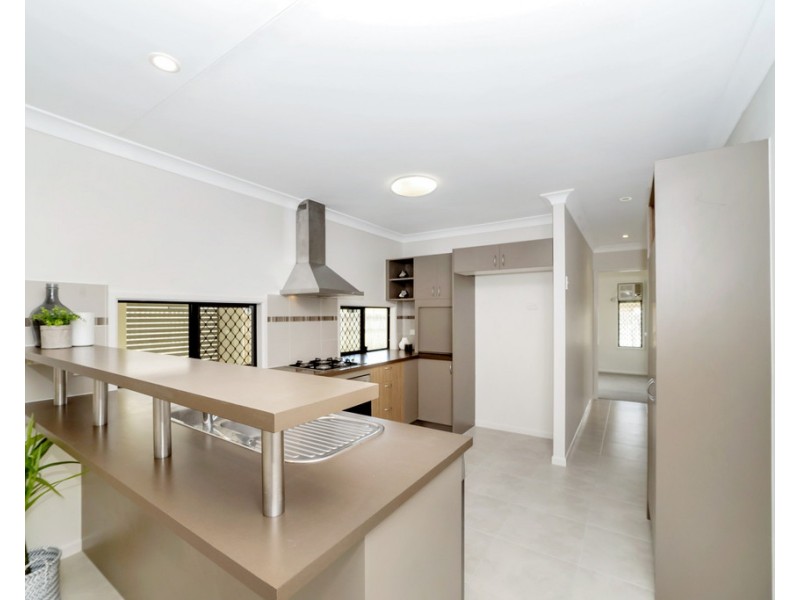 4 Carholm Court, Kirwan QLD 4817