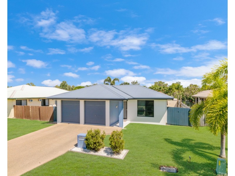 12 Blue Wren Drive, Kelso QLD 4815