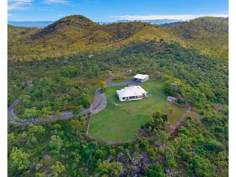 215-245 Chisholm Trail, Oak Valley QLD 4811