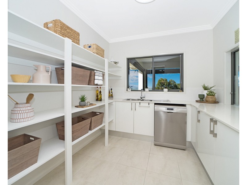 215-245 Chisholm Trail, Oak Valley QLD 4811