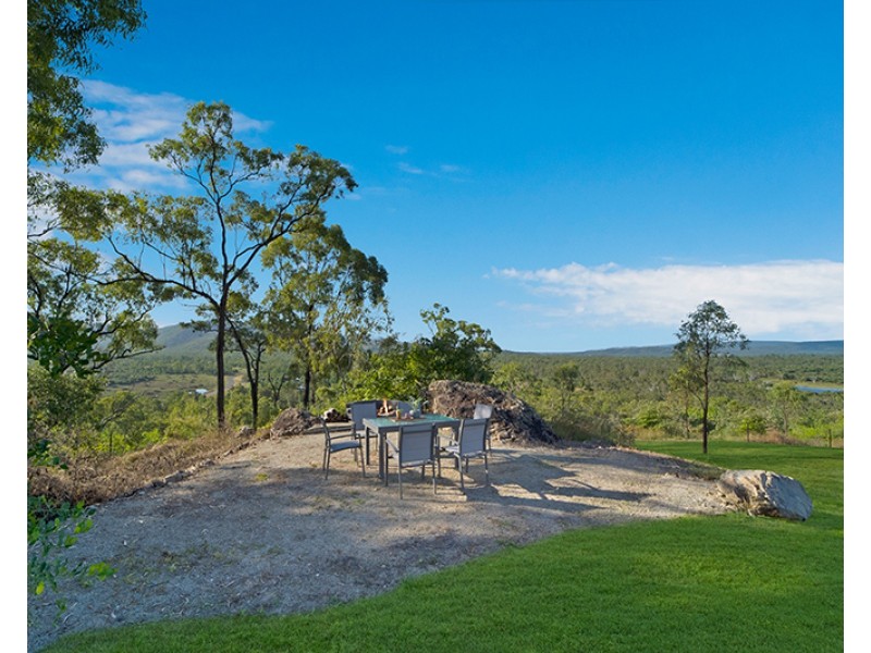 215-245 Chisholm Trail, Oak Valley QLD 4811