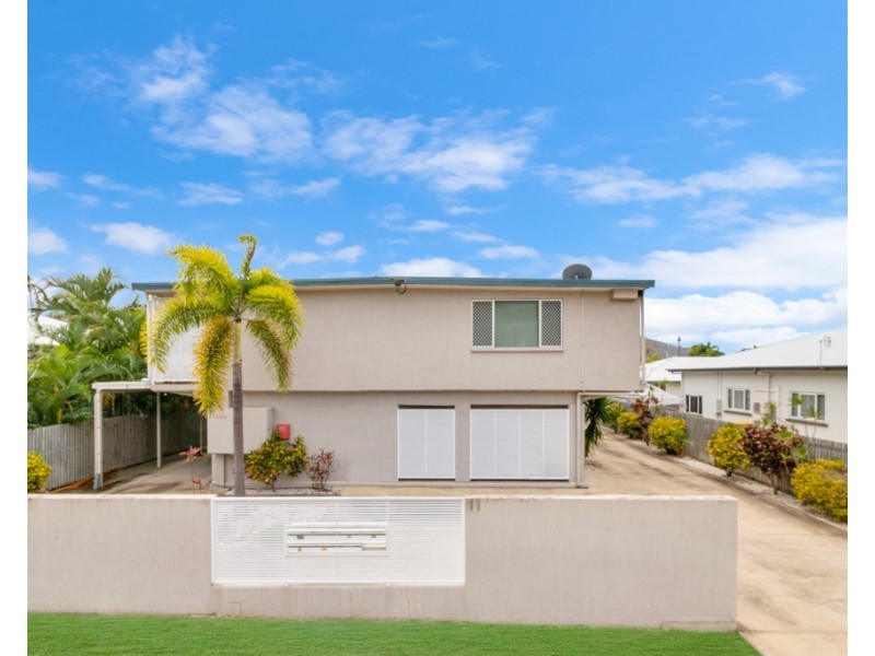 4/11 Derby Street, Pimlico QLD 4812
