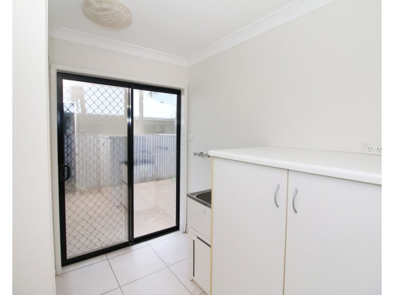 7 Anchorage Circuit, Bushland Beach QLD 4818