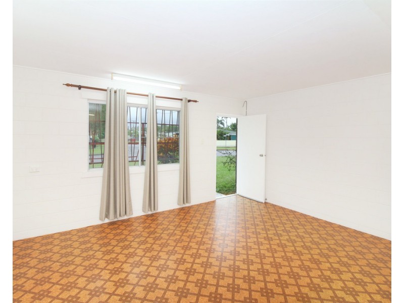 42 Illuta Street, Rasmussen QLD 4815