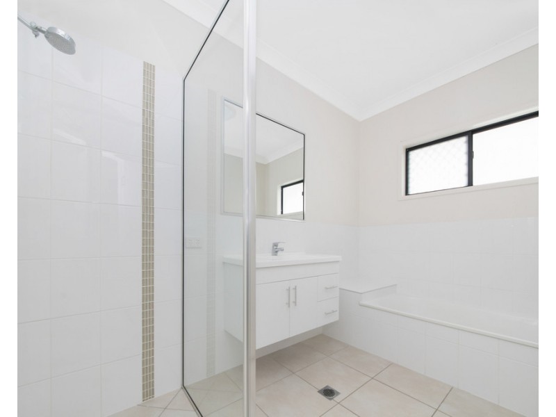 16 Diversity St, Rasmussen QLD 4815